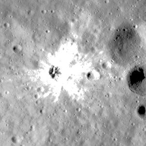 Fresh white crater Fresh_crater_3